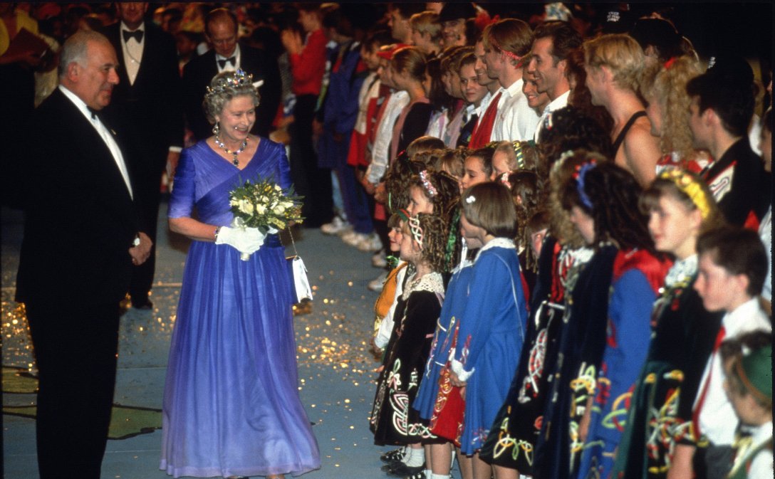 The Queen at her 40th Anniversary Ball