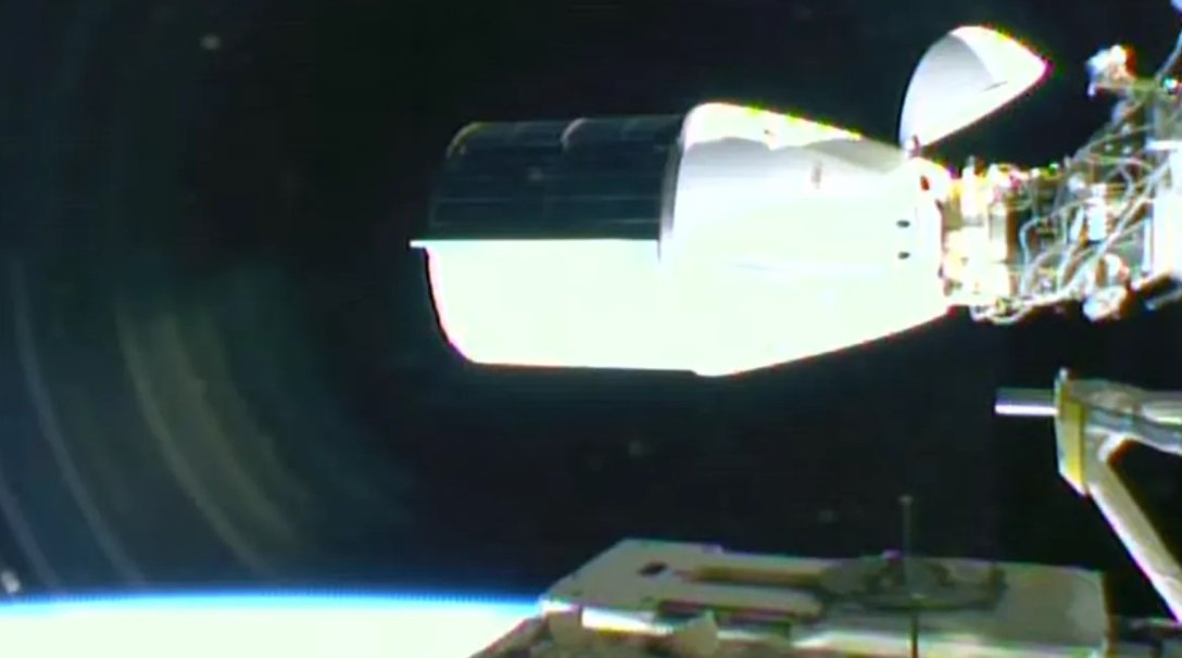 Dragon МКС Dragon МКС