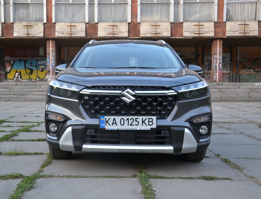 Тест-драйв нового кроссовера Suzuki S-Cross 2023 - недавно появился в  Украине и попал на тест Фокуса