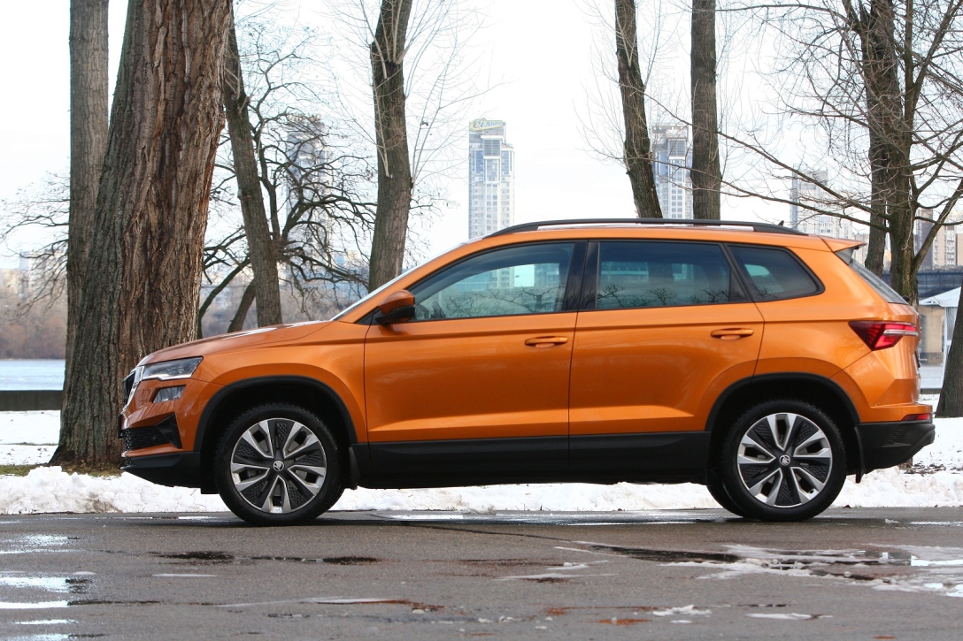 Skoda Karoq 2023, Skoda Karoq, новый Skoda Karoq, Skoda Karoq в Украине, кроссовер Skoda Karoq