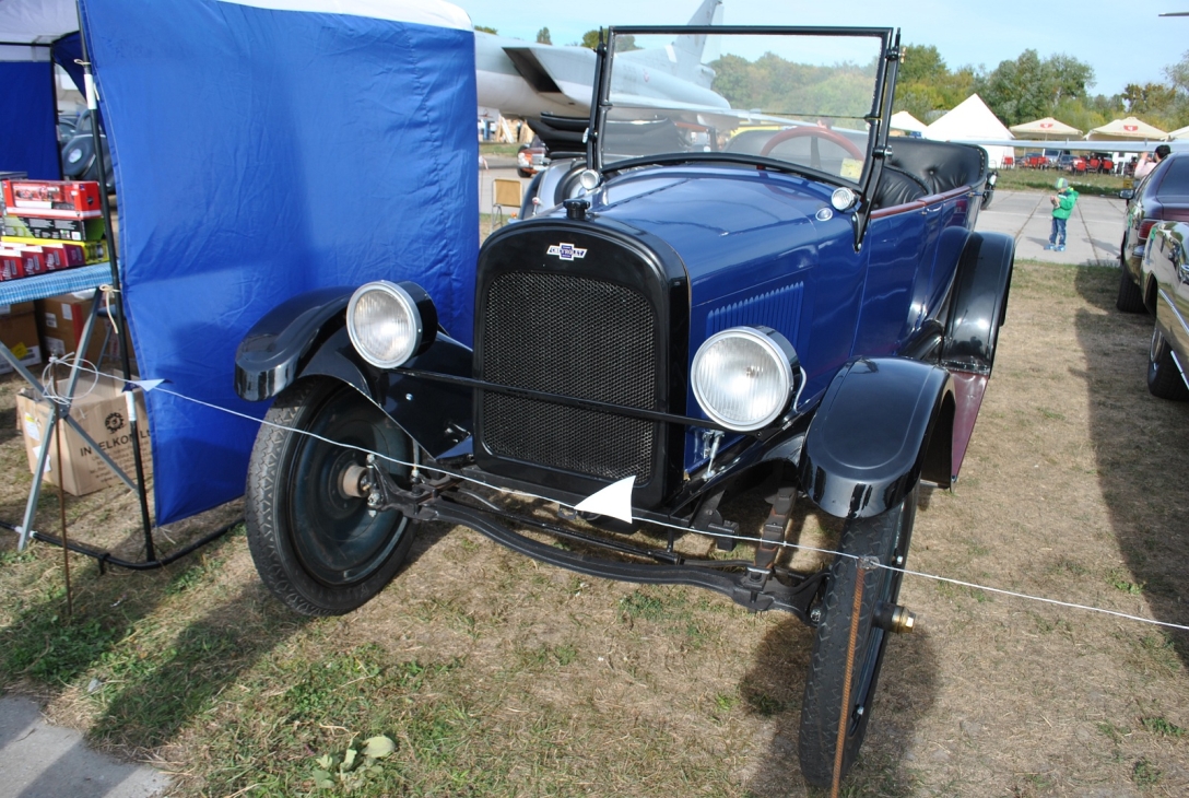 Chevrolet 17M, ретро-авто, колекція авто, найстаріші авто, старі авто