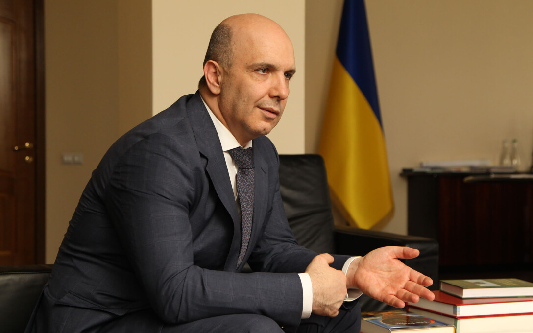 Роман Абрамовский, министр защиты окружающей среды и природных ресурсов, фото, интервью