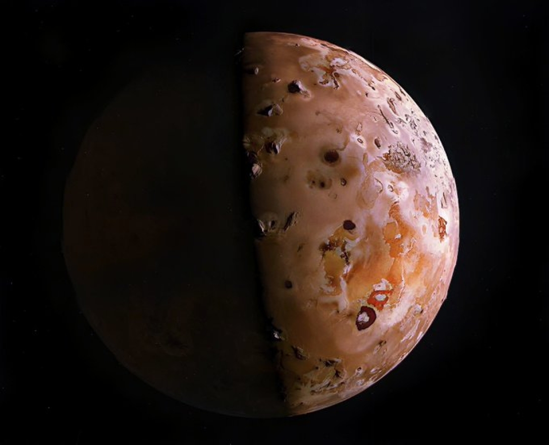 Супутник Юпітера Іо