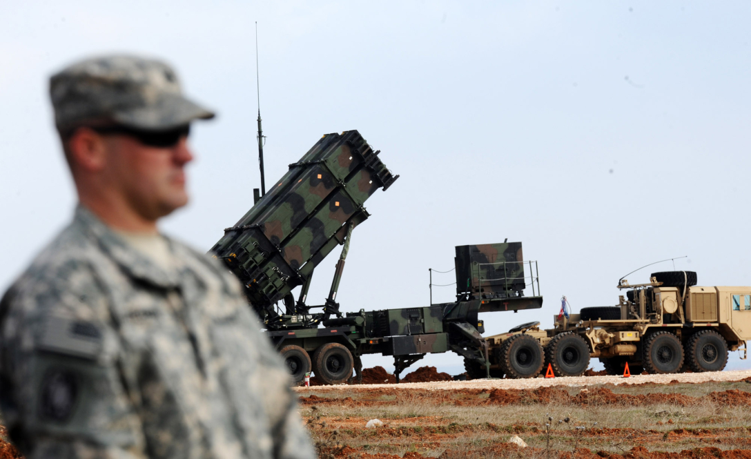 СЕКРЕТЫ НАТО. Украина вряд ли сможет получить американские зенитные ракетные комплексы Patriot — они не только дорогие, но и разработаны для защиты стран НАТО