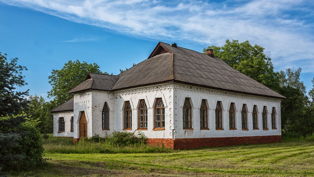 Сумская область. Сумская область Роменский район село Голинка. Школа с. Гришино Роменский район Сумская обл.. Села Роменского района Сумской области. Село Жихово Сумская область.