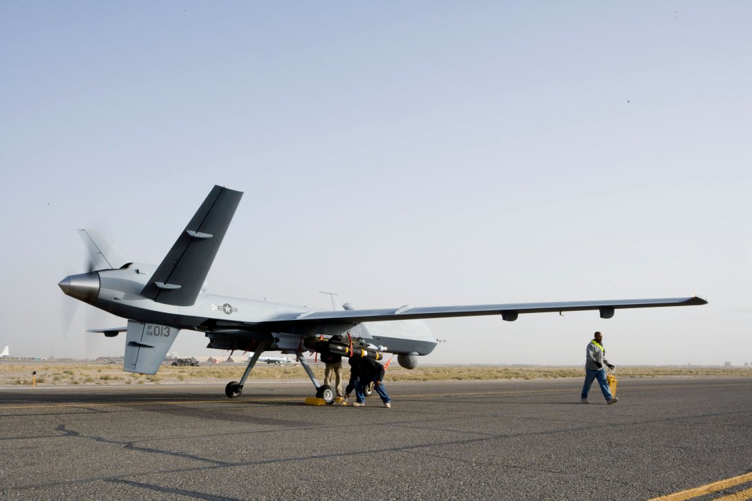 Безпілотник MQ-9 Reaper обслуговування бпла, американський бпла