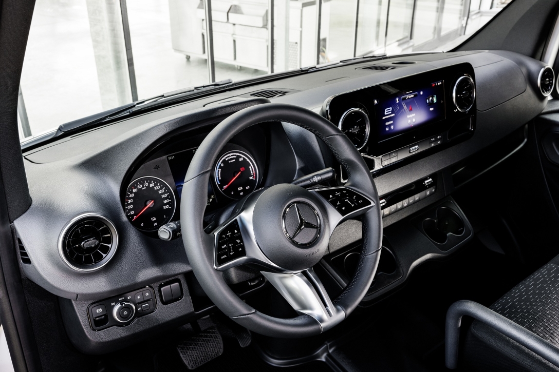 Mercedes-Benz Sprinter VIP бизнес-класса с эксклюзивным салоном