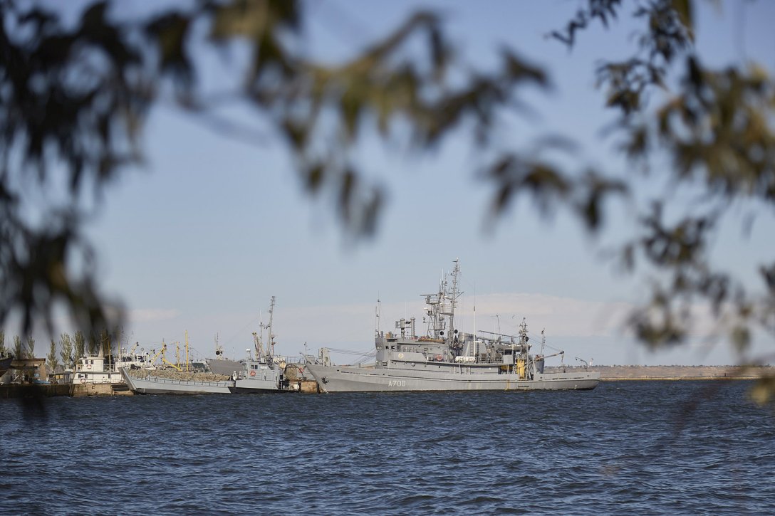 ПОМОЩЬ США. Отремонтированные суда ВМС Украины в Очакове