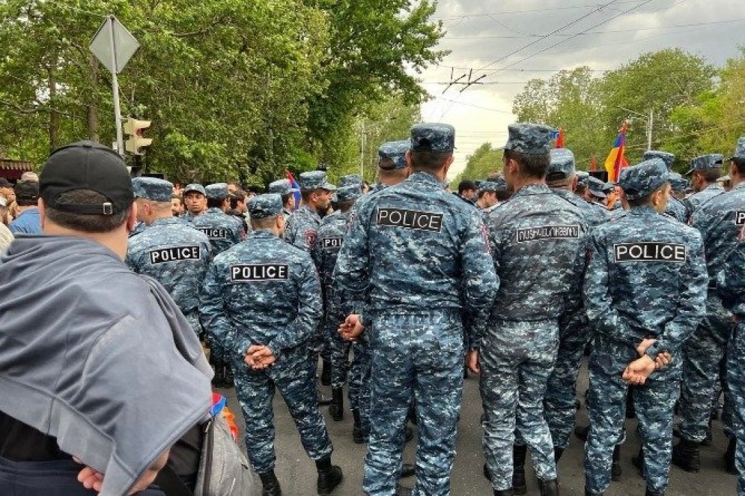 протестующие армения, полиция армения