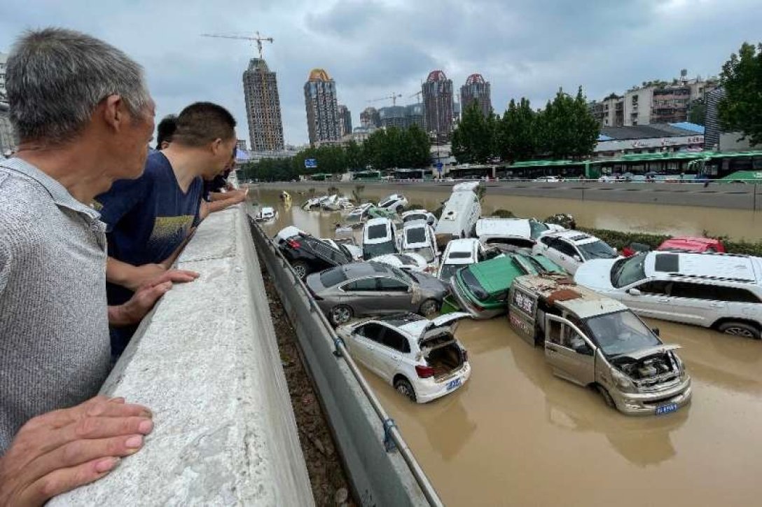 Цены на уголь для ТЭС в Китае бьют рекорды из-за наводнения (фото, видео)