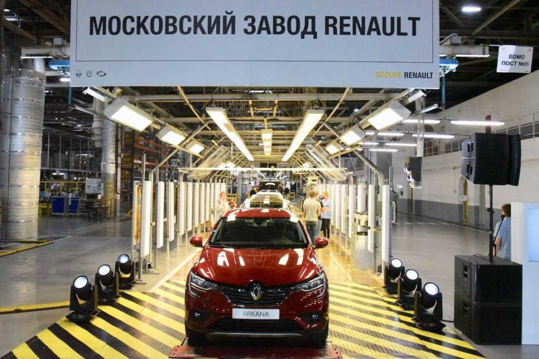 Renault снова остановили российский завод