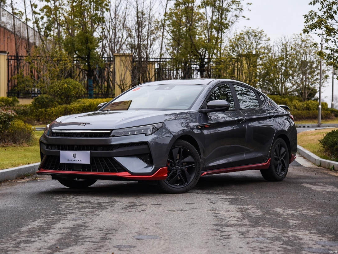 JAC Sehol A5 Plus, новый москвич 6, москвич 6, хэтчбек москвич, кроссовер москвич