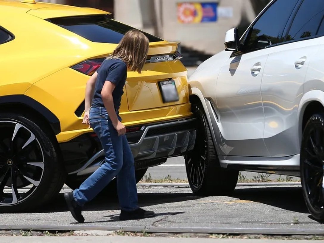 10-летний сын Бена Аффлека попал в ДТП на папином Lamborghini (видео)