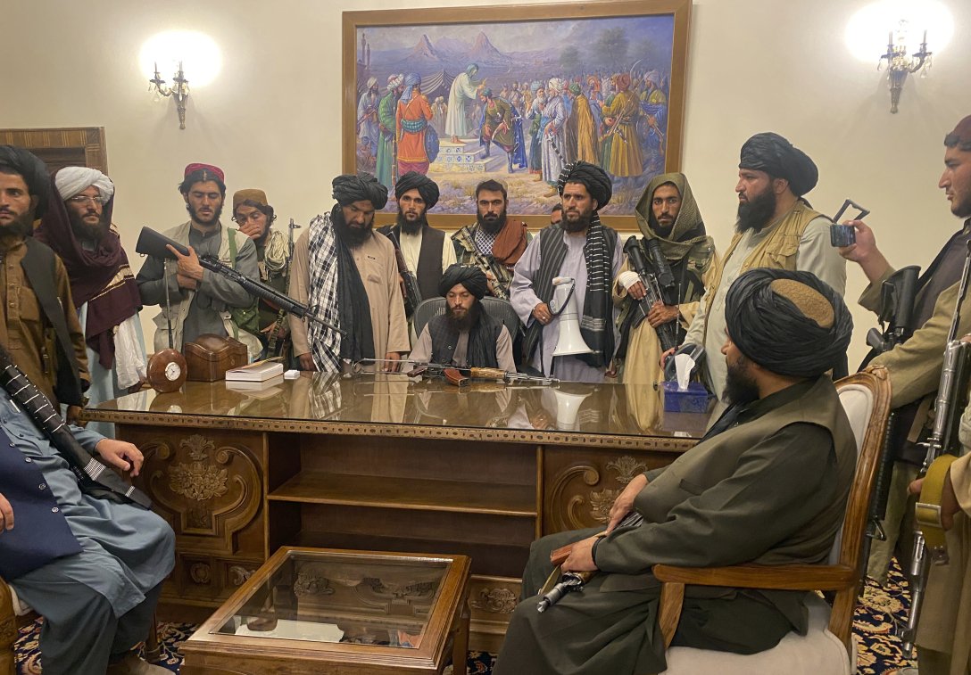 Талибы захватили власть в Афганистане летом 2021 года