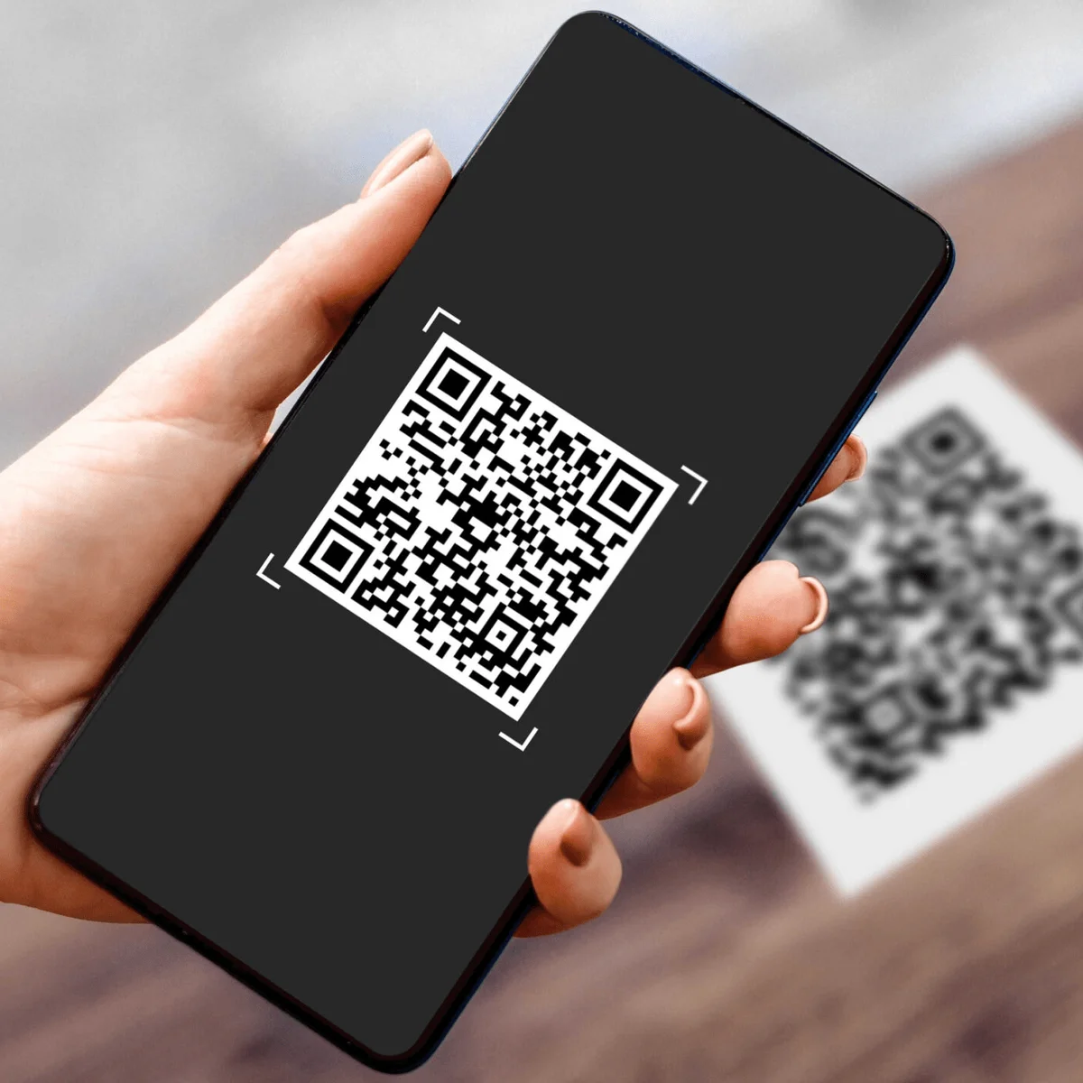 universe QR カード Ніколи так не робіть: чому QR-код може зламати ваш телефон