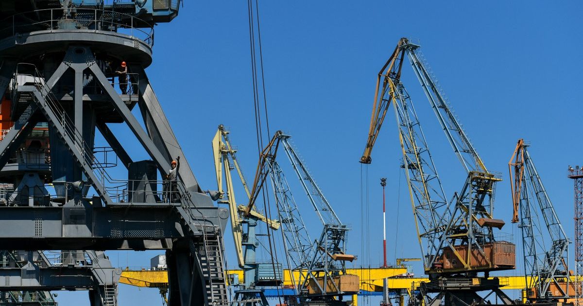 Кабмін дозволив віддати порт Чорноморськ в концесію на 40 років в обхід Prozorro, — ЗМІ