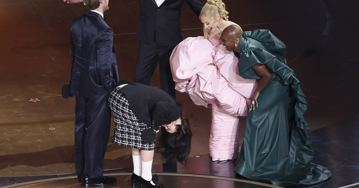 Орыс әжелерді блять