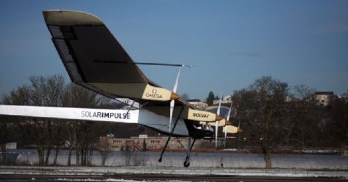 Первый самолет на солнечных батареях поднялся в воздух - ФОКУС