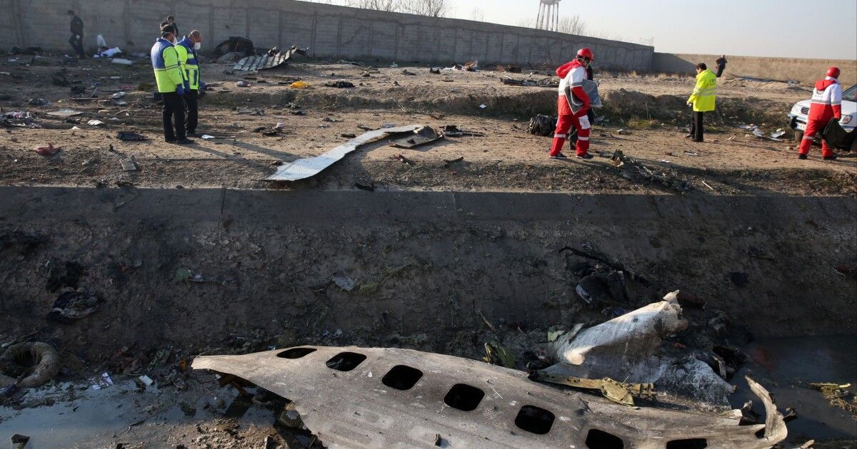 Катастрофа Boeing 737 під Тегераном: названо імена ймовірних причетних до  знищення літака