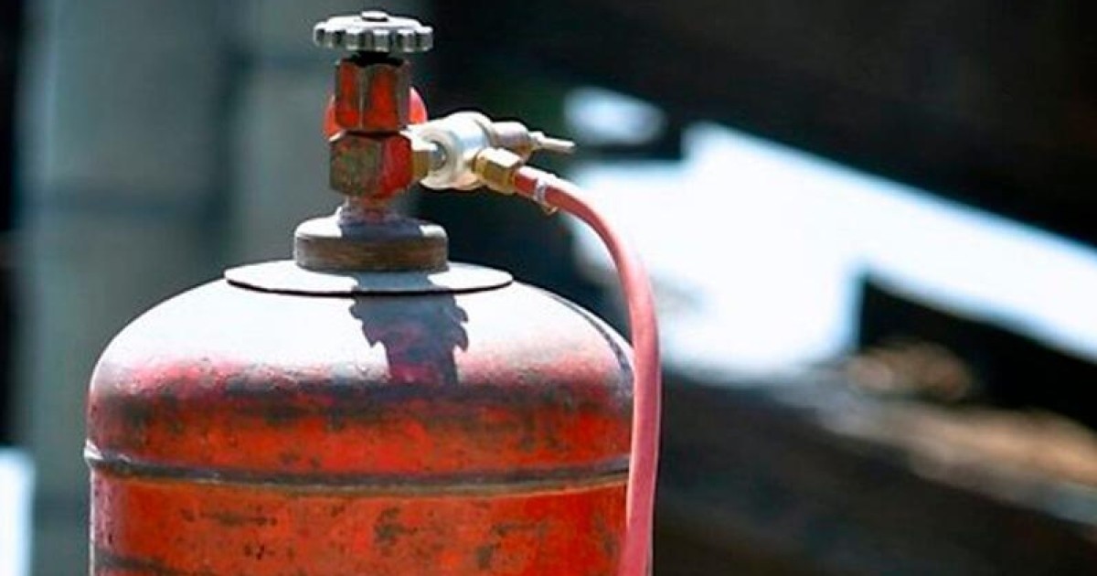 Правила заправки бытовых газовых баллонов на АГЗС: нормы и требования по обеспечению безопасности