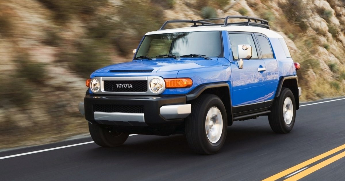 Toyota fj cruiser интерьер