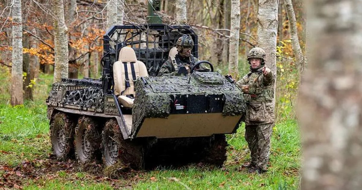 Транспортер-амфибия HAWC — британские военные испытывают новую машину ...