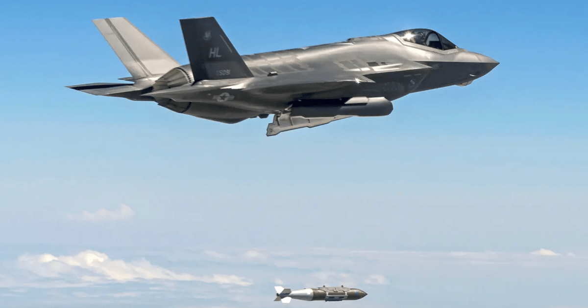 Fresh from the factory: New generation fighter jet F-35 crashed in the USA (photo)