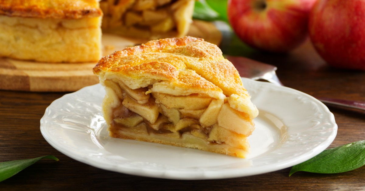 Классический яблочній пирог: простой рецепт — Рецепты