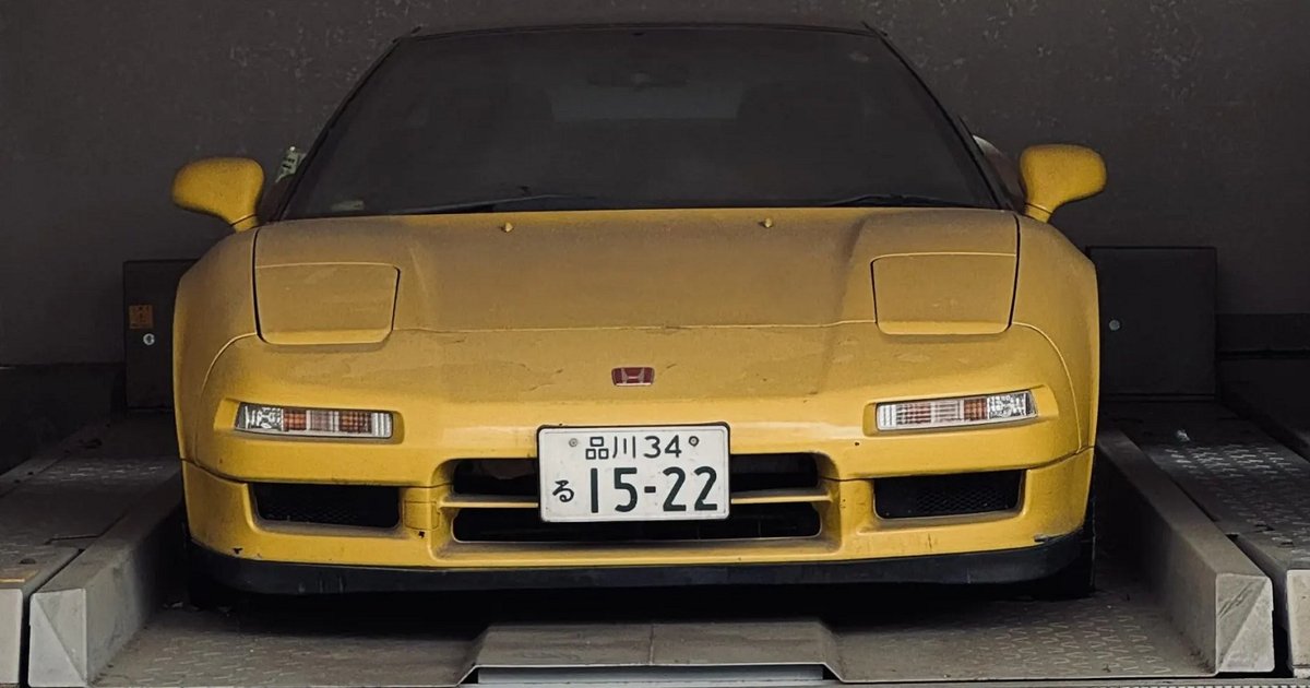 Суперкар Honda NSX-R за миллион долларов обнаружили брошенным в