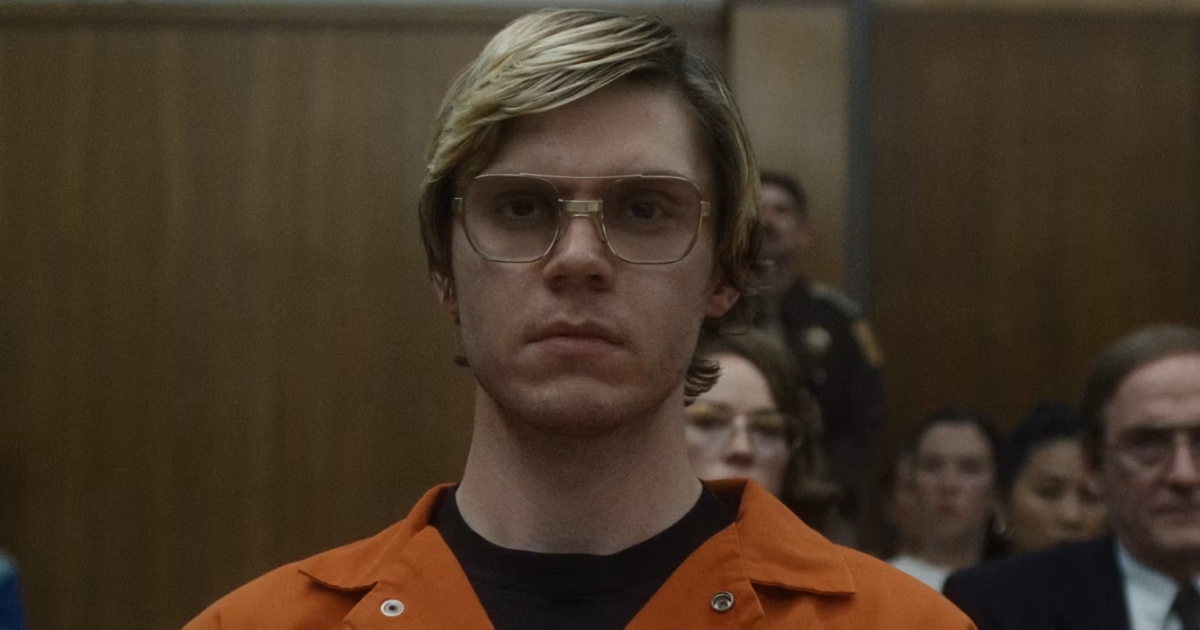 Сериал про маньяка и людоеда Джеффри Дамера стал новым хитом Netflix
