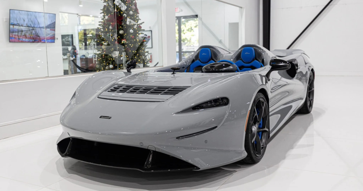 An 800-horsepower McLaren supercar without a windshield is up for sale ...