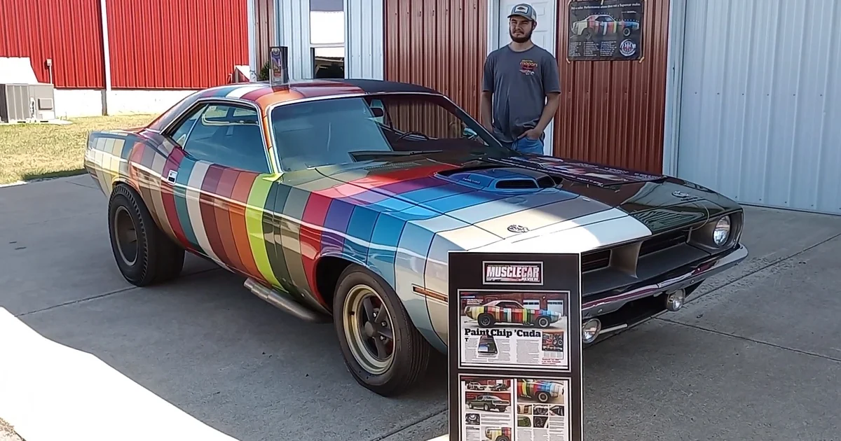 В США показали маслкар Plymouth Barracuda с 25 цветами кузова