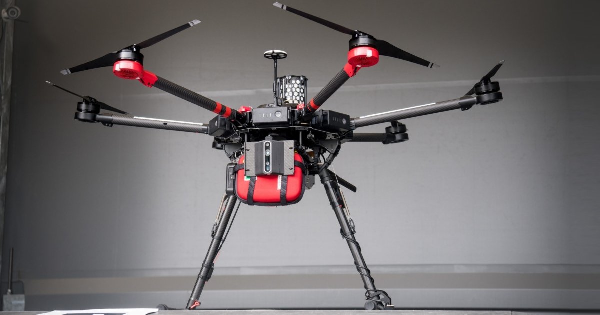 Дрон с дефибриллятором впервые в истории спас жизнь