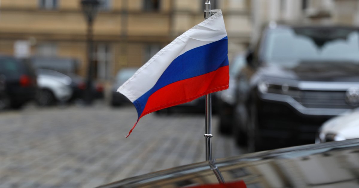 Польша, Болгария и Эстония призвали своих граждан покинуть Россию