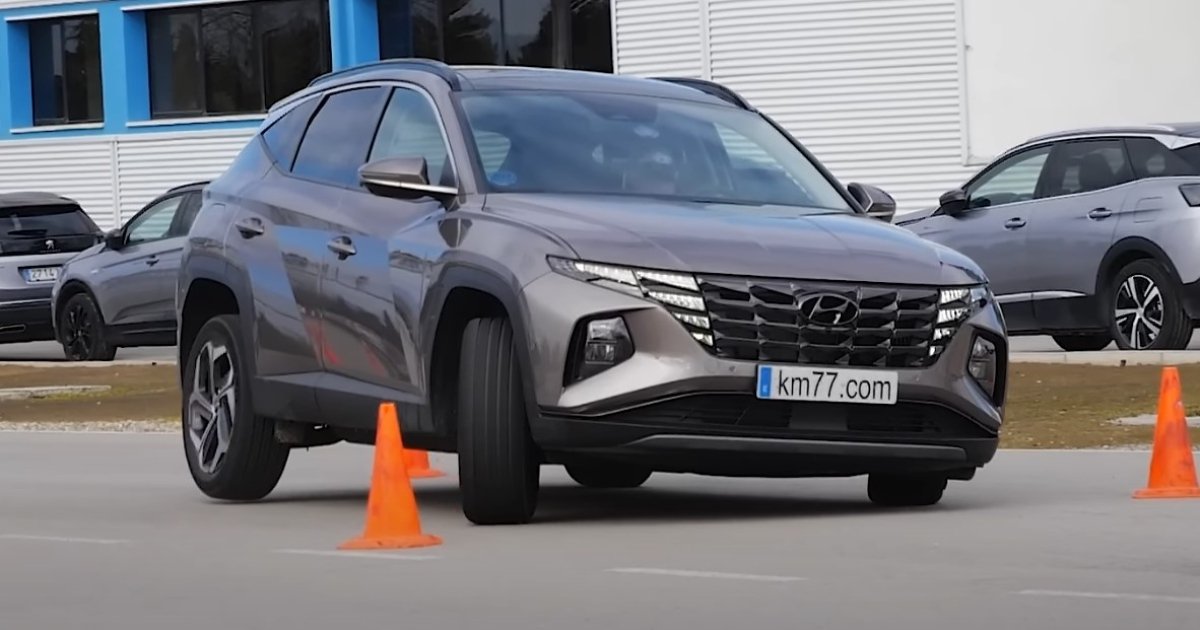 Crossover Hyundai Tucson failed miserably “moose test”