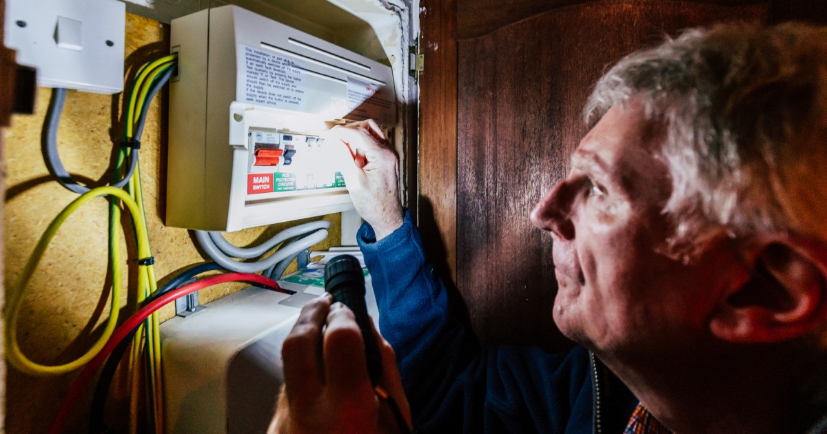 Как подключить инвертор в квартире | безопасный метод