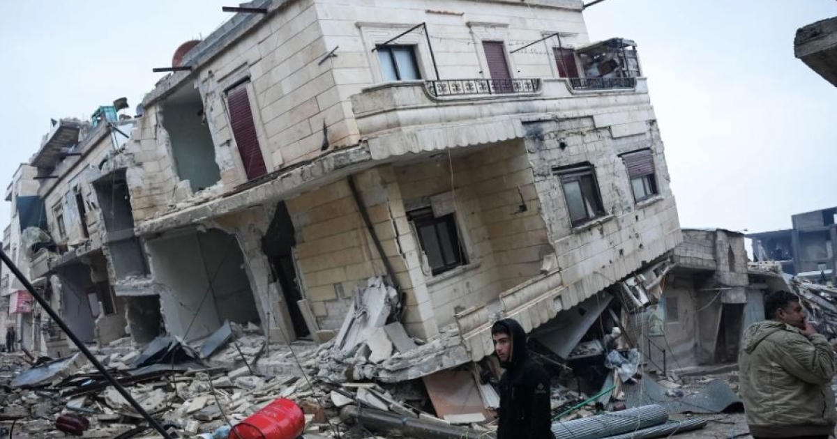 Число жертв землетрясения в Турции и Сирии уже превышает 11 тысяч человек