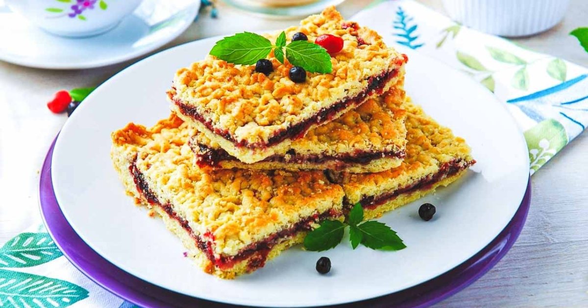 Тертый пирог с ягодами: пошаговый рецепт