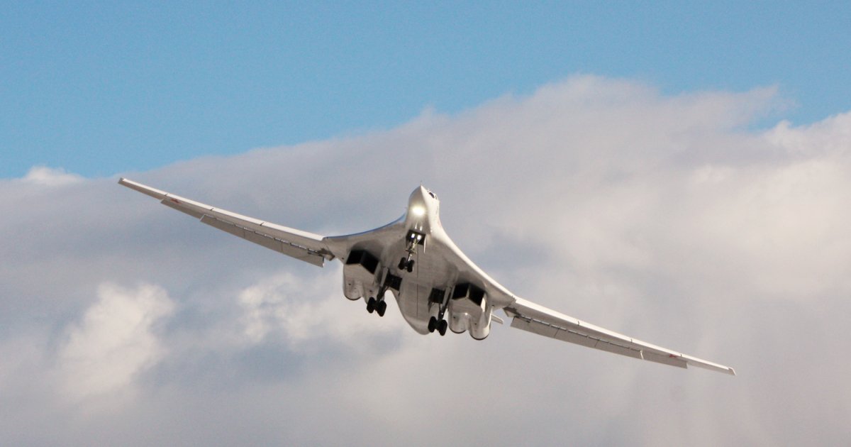 В новом бомбардировщике B-21 внимание уделено технологии "стелс" - эксперт