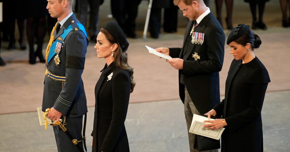 How Meghan Markle Humiliated Kate Middleton Before Her Wedding