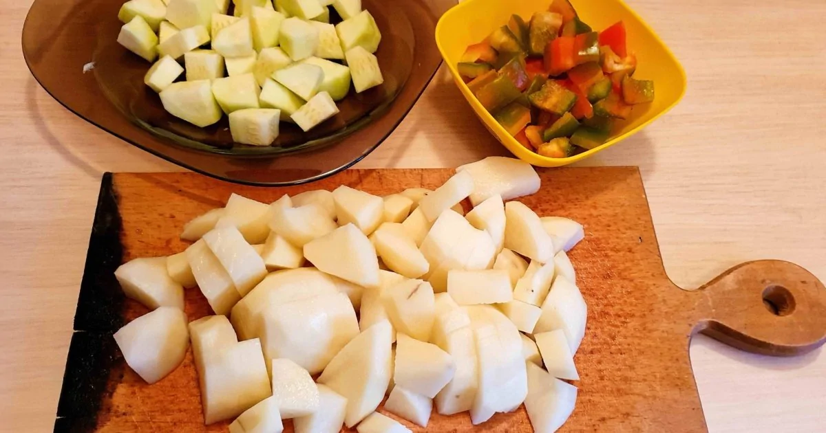 жареная картошка с кабачками и баклажанами рецепт с фото | Дзен
