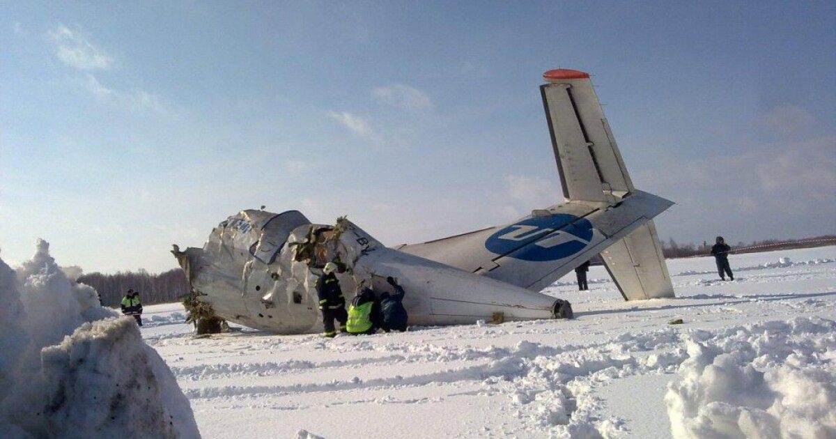Полет на самолете тюмень. ATR 72 под Тюменью переговоры. АТР-72 катастрофа в Тюмени. Обледенение самолета.