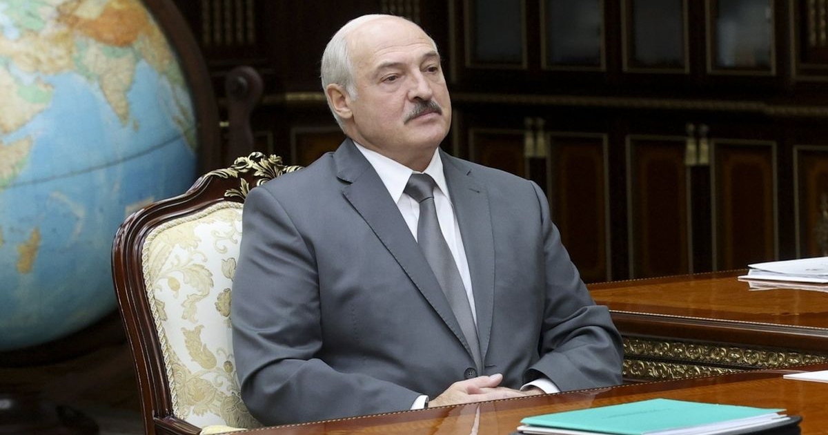 "Дальше следует полное уничтожение Украины": Лукашенко призвал к мирным переговорам с РФ