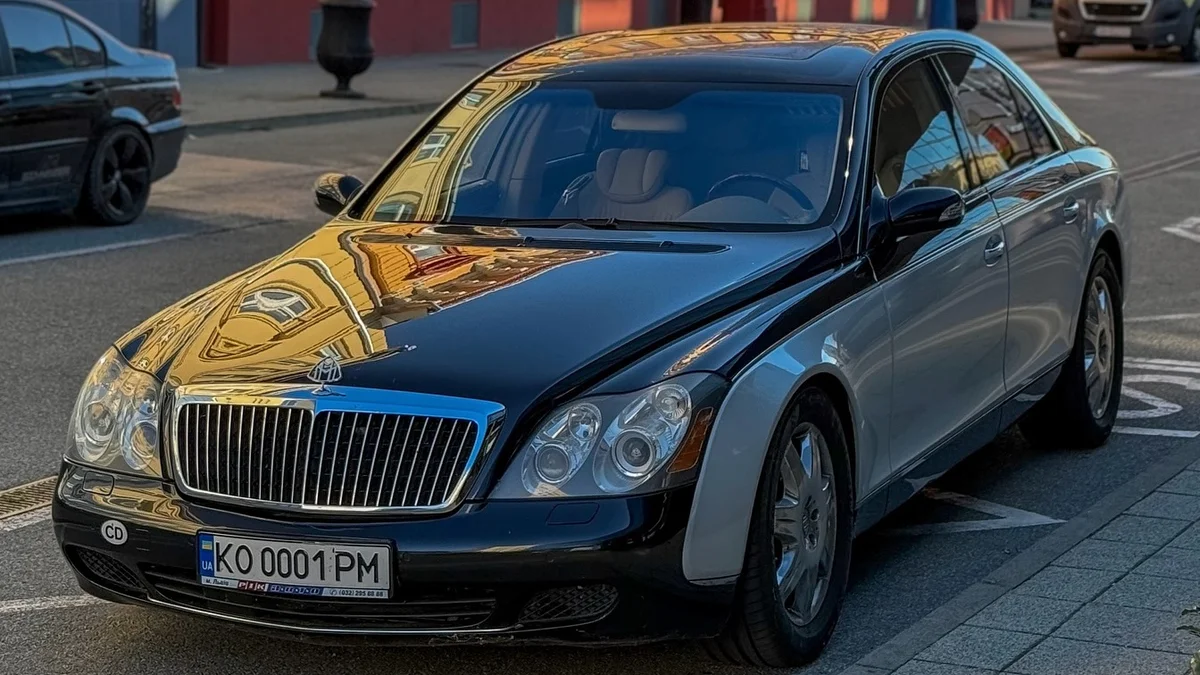 Maybach 57 із Закарпаття помітили у Словаччині — фото
