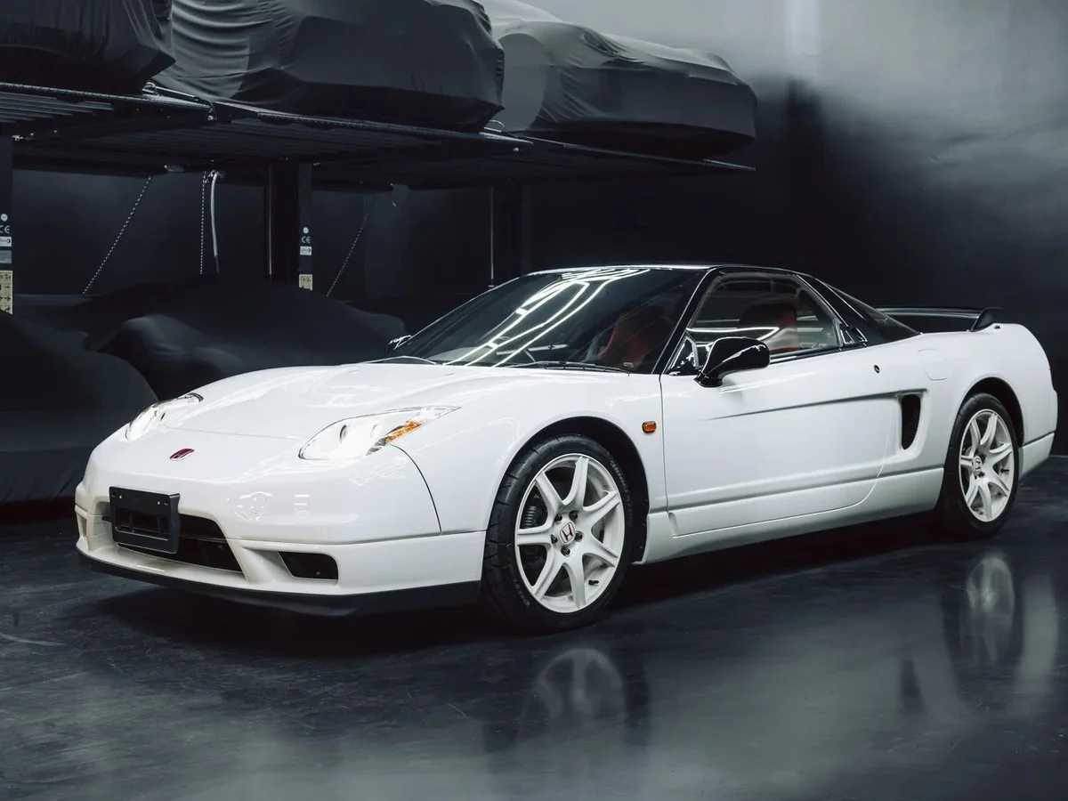 Суперкар Honda NSX-R 2003 года продают за миллион долларов — фото
