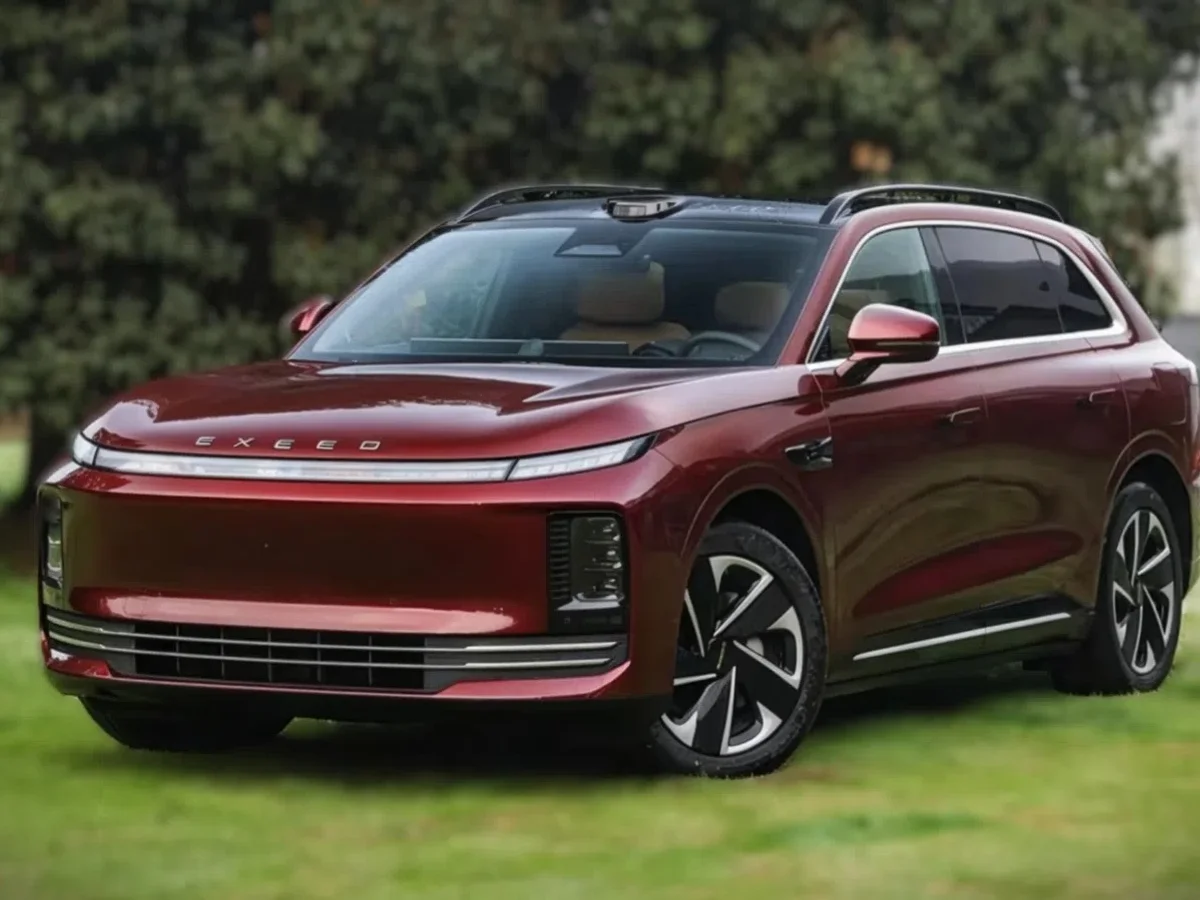 Електрифікований кросовер Exeed EX7 від Chery отримав авіаційні