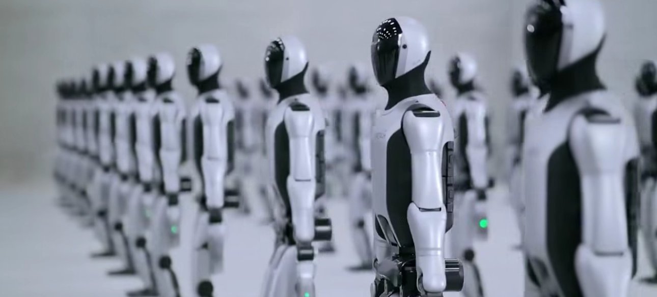 Человекоподобные роботы Walker S2 от китайской компании UBTECH