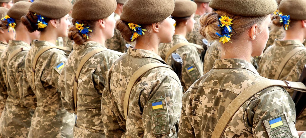 мобілізація жінок, воєнний стан в Україні