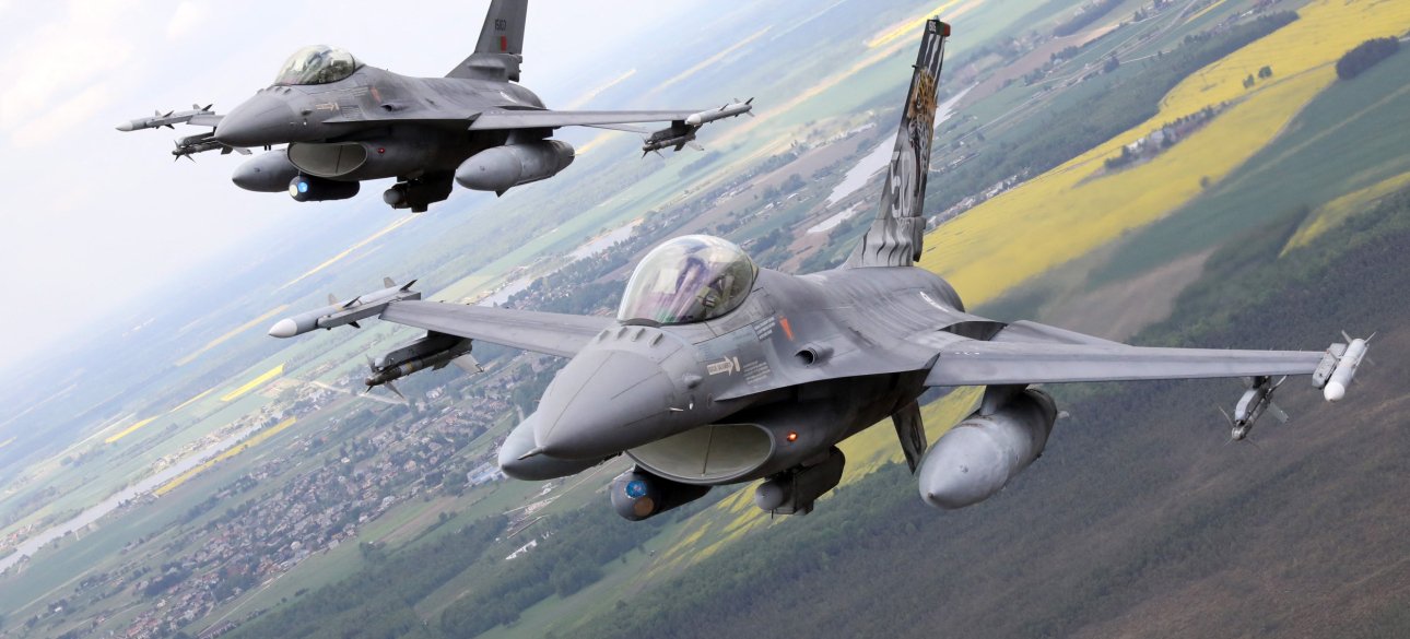 Истребители, F-16