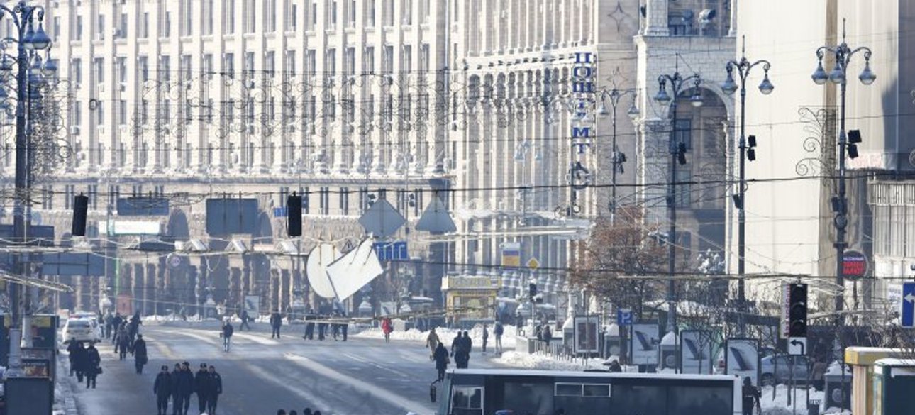 Фото: UNIAN/В Киеве из-за ожидаемой угрозы терактов перекрыли движение на Крещатике, 15 ноября 2016